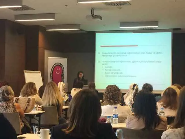 Türk Nefroloji, Diyaliz veTransplantasyon Hemşireleri Derneği n